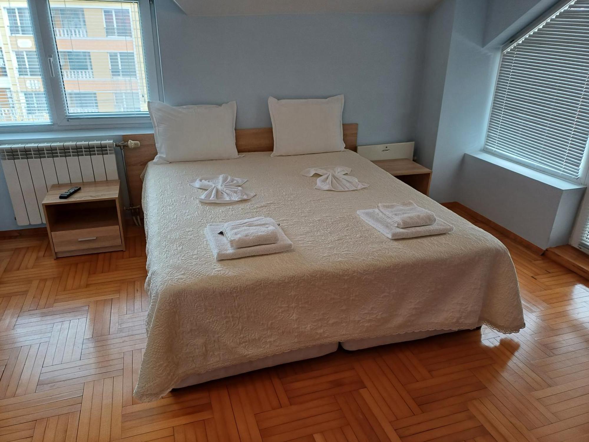 Guest Rooms Deva Бургас Экстерьер фото