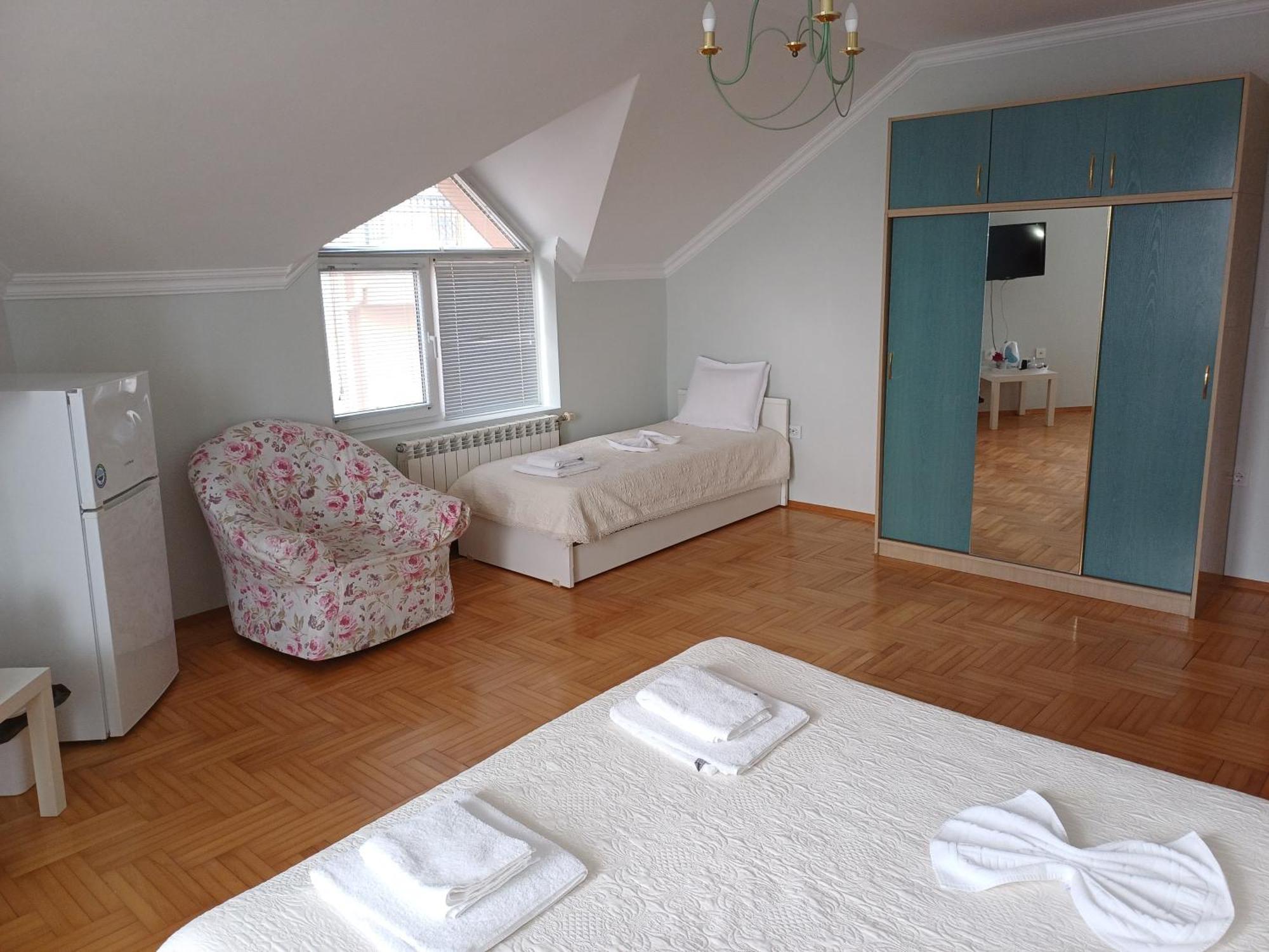 Guest Rooms Deva Бургас Экстерьер фото