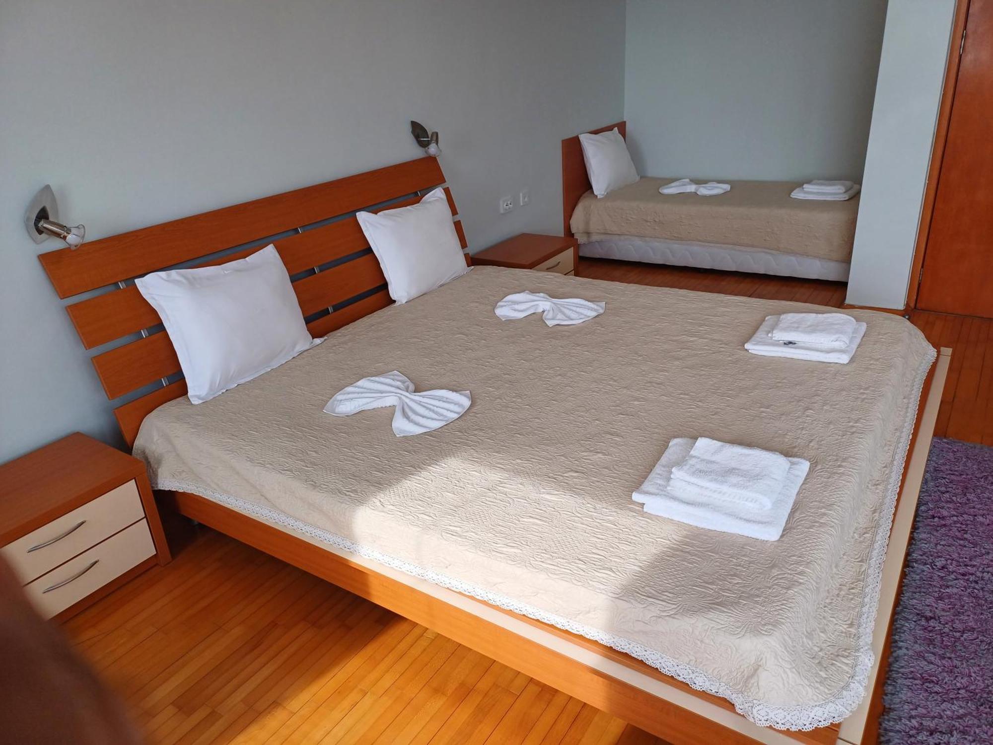 Guest Rooms Deva Бургас Экстерьер фото