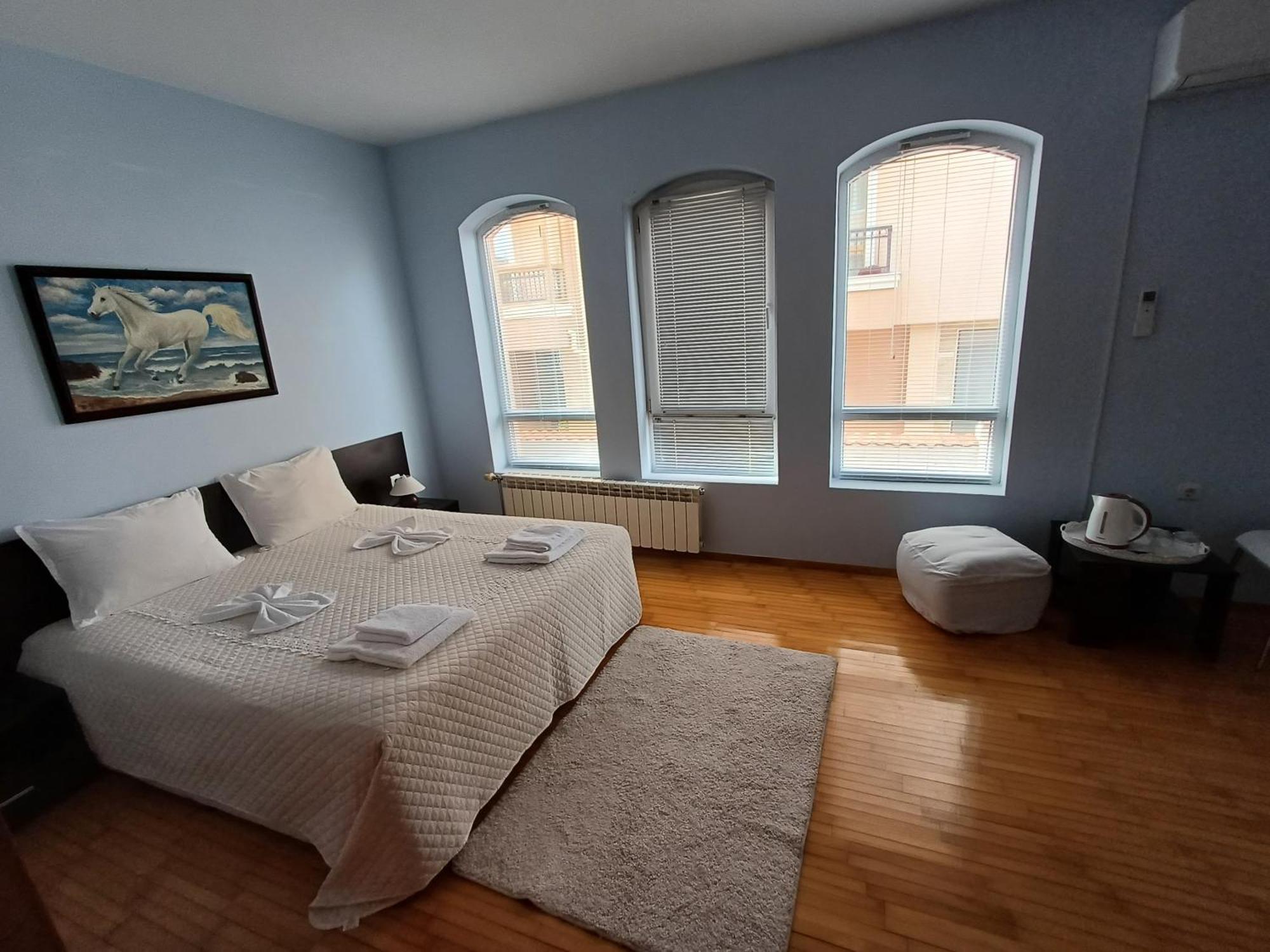 Guest Rooms Deva Бургас Экстерьер фото