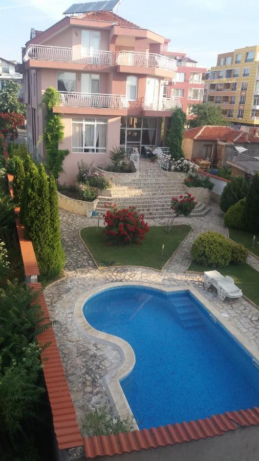 Guest Rooms Deva Бургас Экстерьер фото