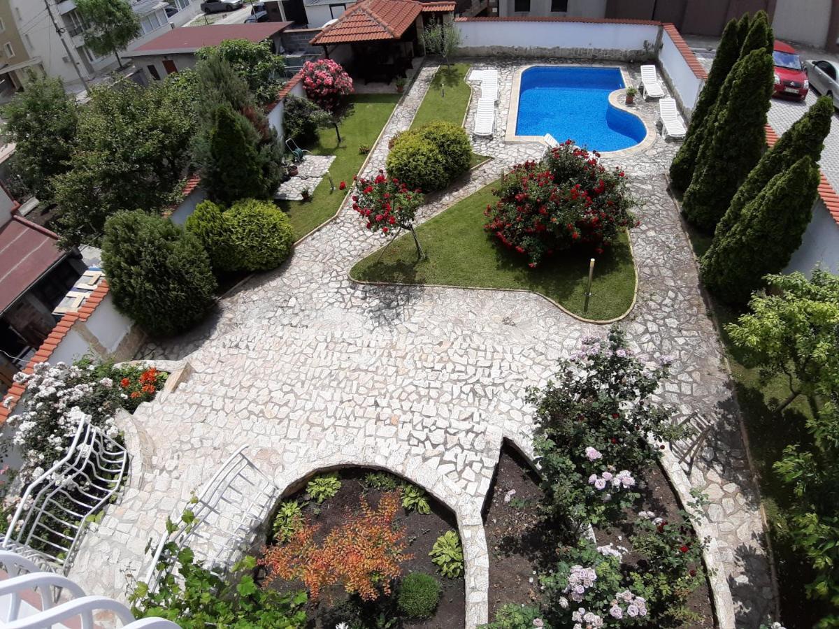 Guest Rooms Deva Бургас Экстерьер фото